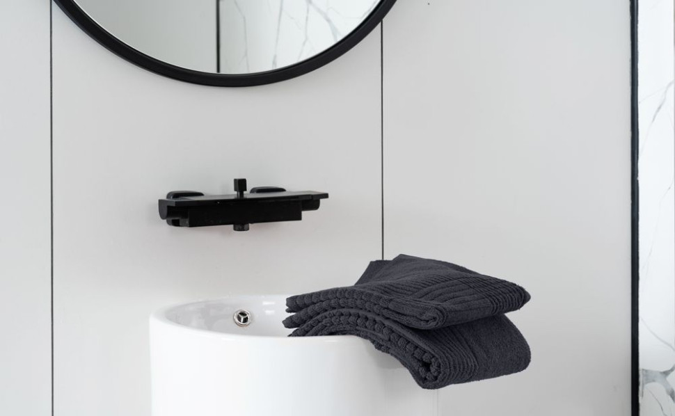 Полотенце Farbe, большое, темно-серое Полотенце Farbe, большое, темно-серое