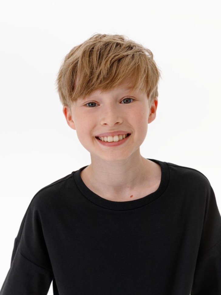 Футболка детская оверсайз Teezer, черная Футболка детская оверсайз Teezer, черная