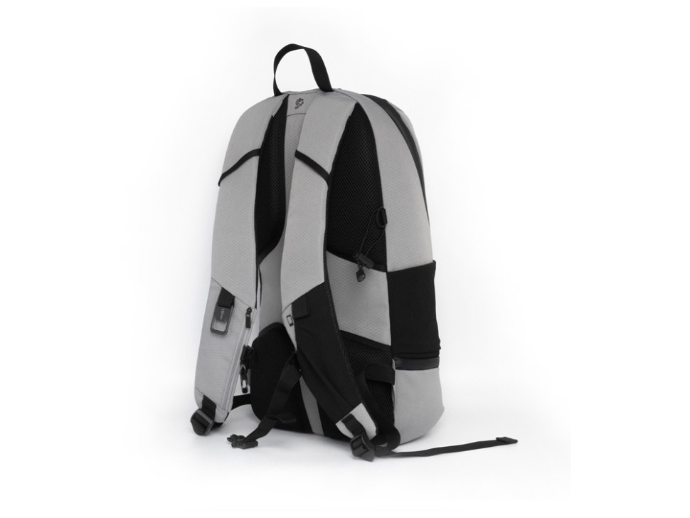 Рюкзак Nomad для ноутбука 15.6'' из водостойкого переработанного пластика с изотермическим отделением Рюкзак Nomad для ноутбука 15.6'' из водостойкого переработанного пластика с изотермическим отделением