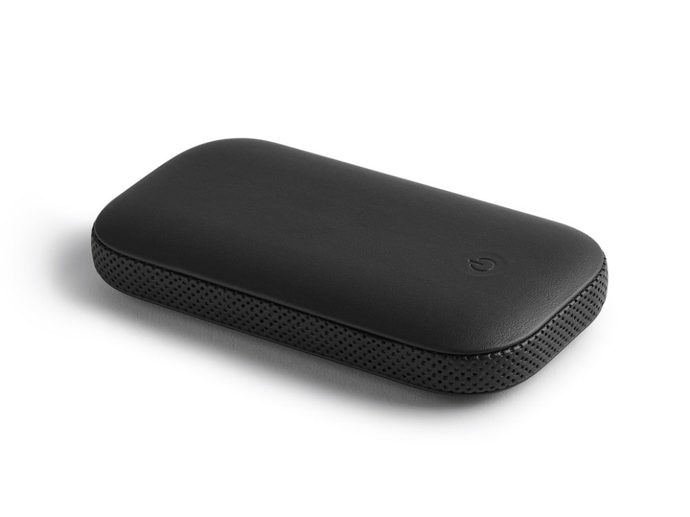 Внешний аккумулятор с беспроводной колонкой Powersound Внешний аккумулятор с беспроводной колонкой Powersound