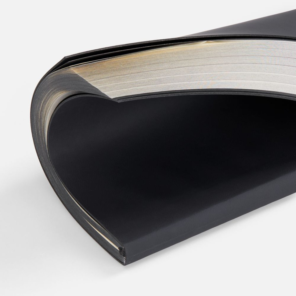 Ежедневник Flat Maxi, недатированный, черный Ежедневник Flat Maxi, недатированный, черный