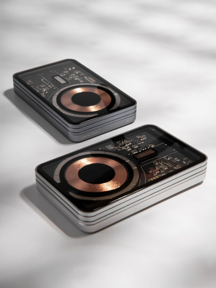 Магнитный беспроводной аккумулятор Cooper Ergo 5000 мАч, серебристый