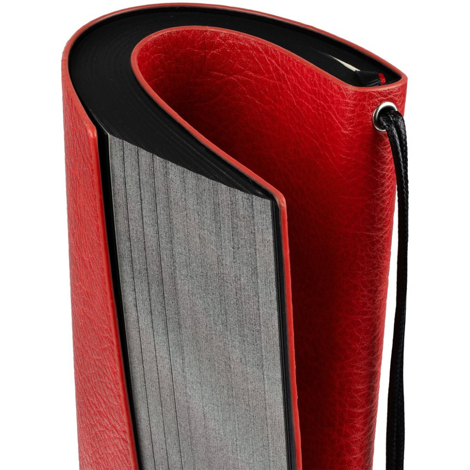 Ежедневник Avila, недатированный, красный Ежедневник Avila, недатированный, красный