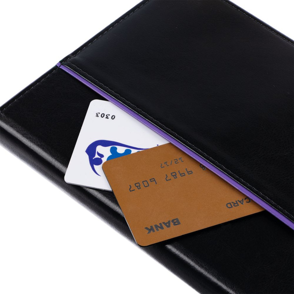 Ежедневник Alanis, недатированный, черный с фиолетовым Ежедневник Alanis, недатированный, черный с фиолетовым